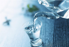 ��������ˮ����ľ��x