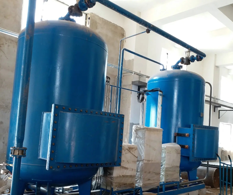 自動解析式除氧器